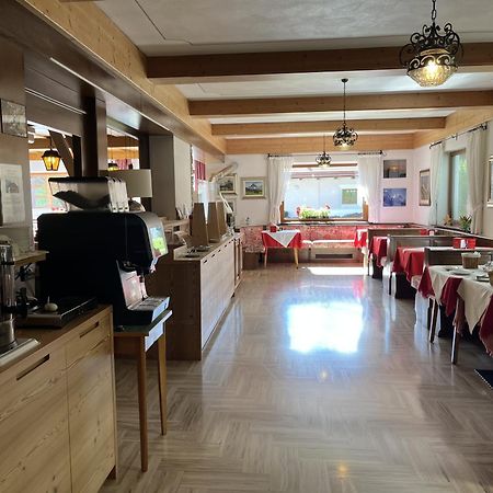 B&B Bucaneve Виго ди Фаса Екстериор снимка