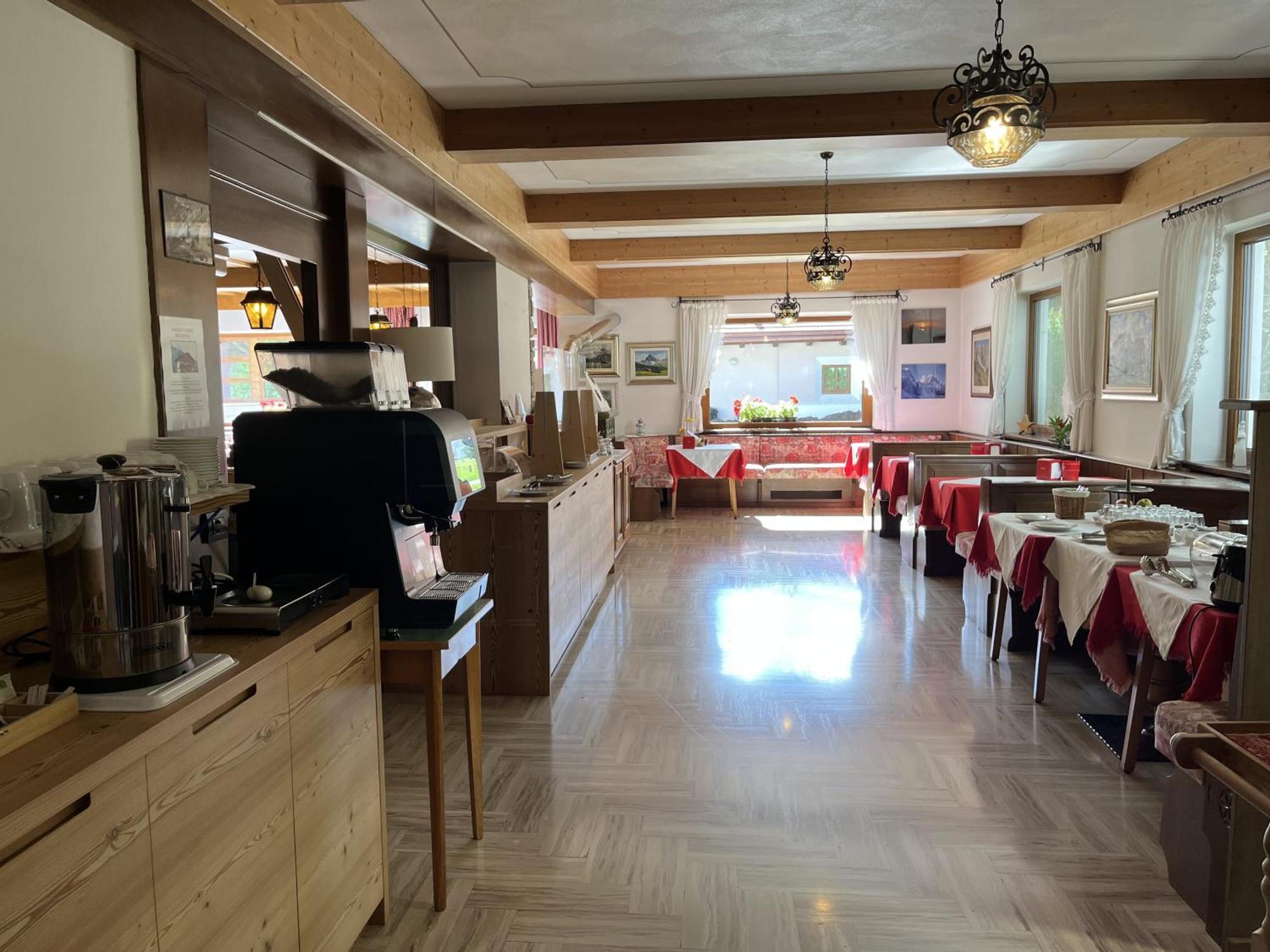 B&B Bucaneve Виго ди Фаса Екстериор снимка